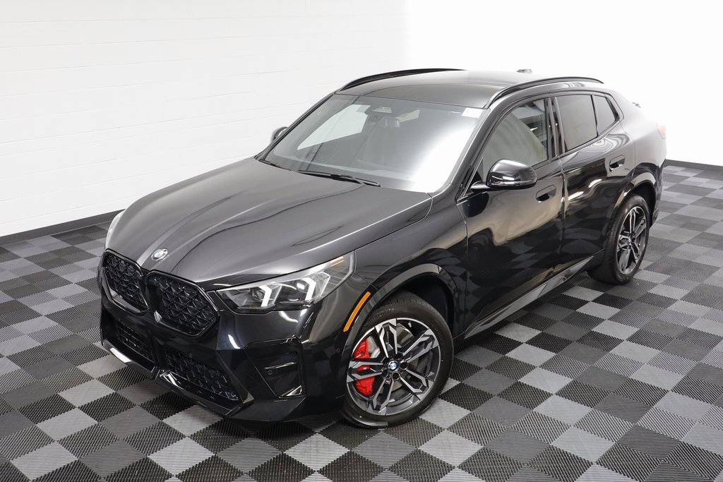 New 2025 BMW X2 xDrive28i w/ M Sport Package video 2