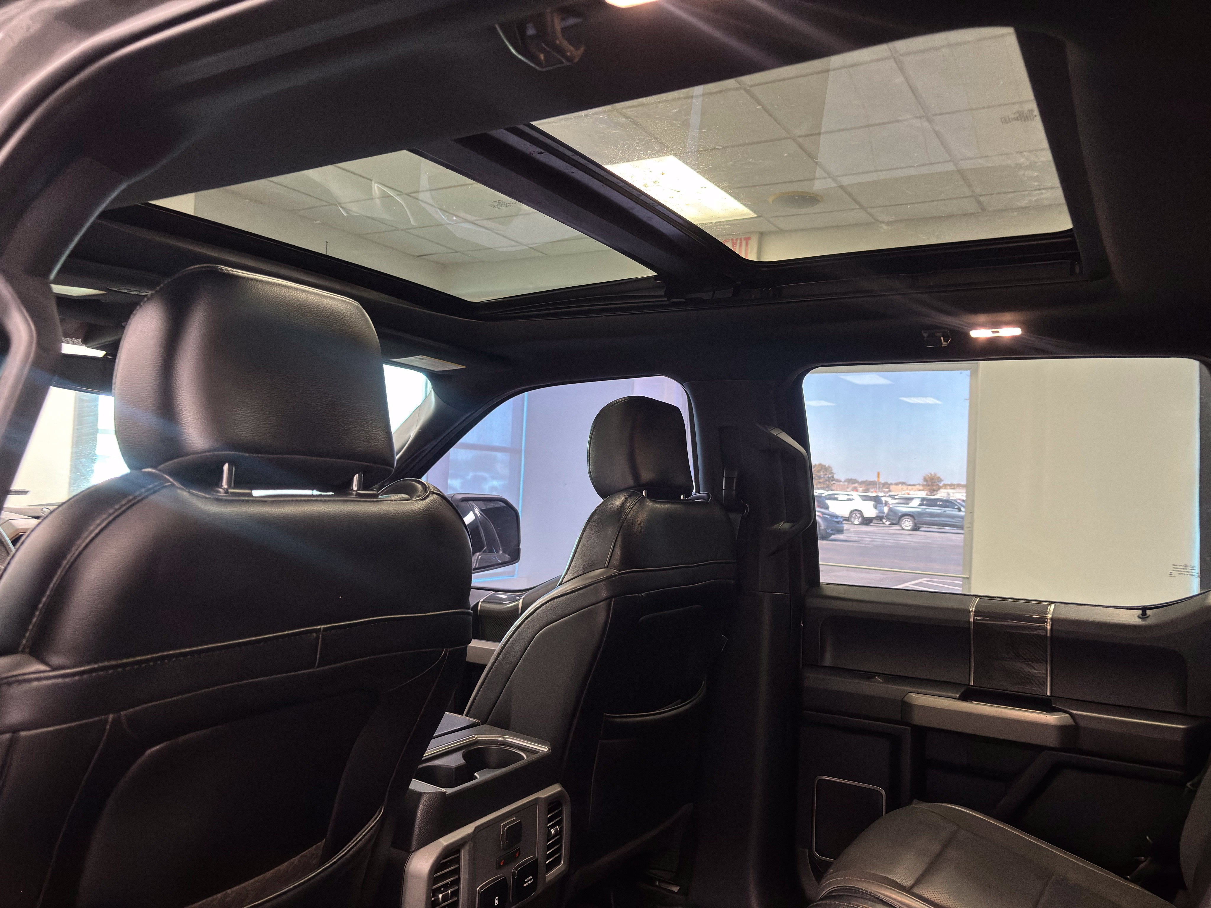 Used 2020 Ford F150 Raptor w/ Equipment Group 802A Luxury AWD/4WD image 48