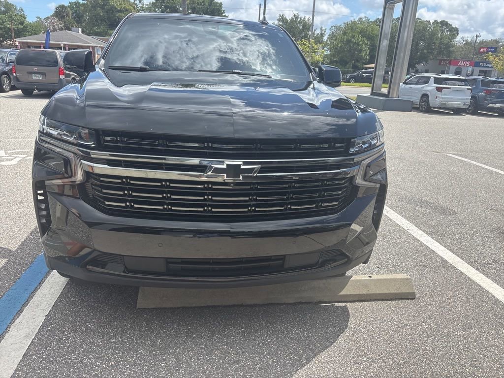 Used 2022 Chevrolet Suburban RST w/ Luxury Package AWD/4WD image 10