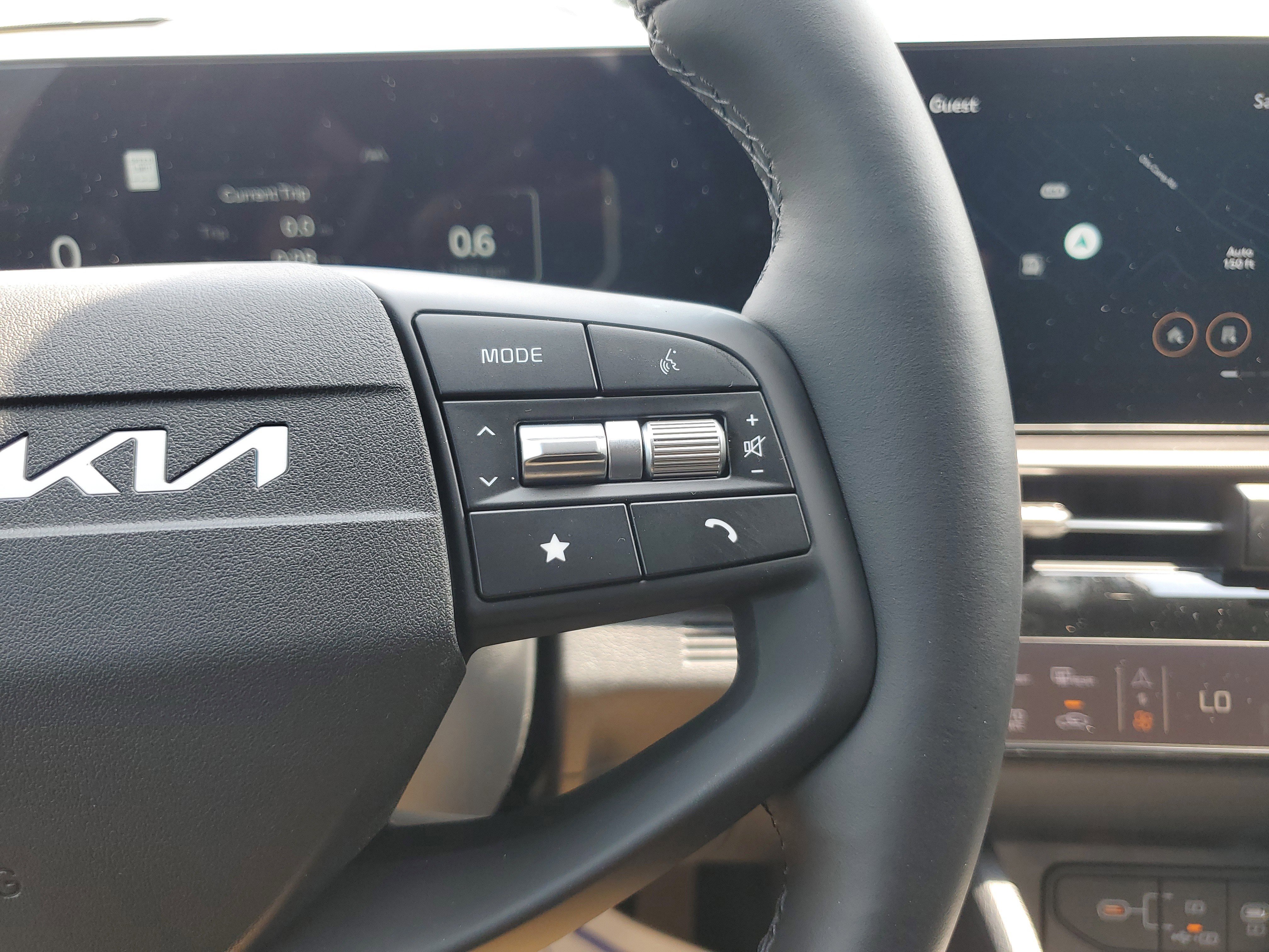 New 2026 Kia Sportage SX image 24