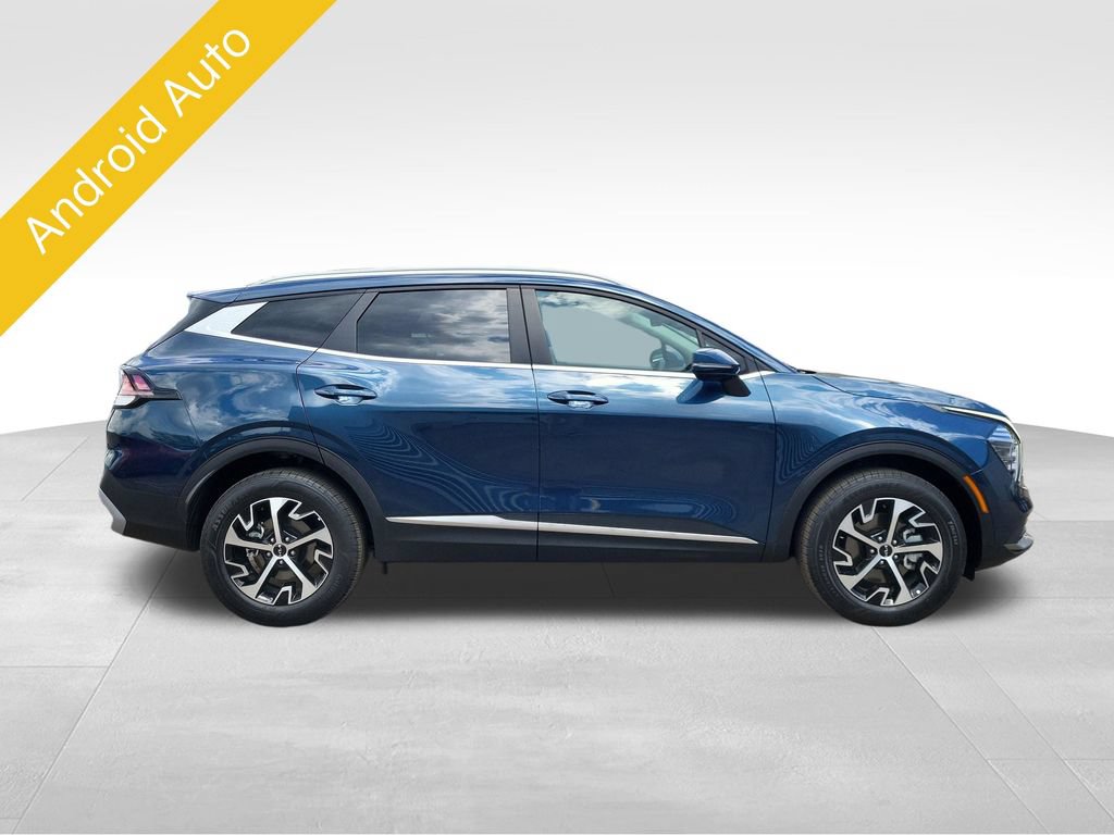 Certified 2024 Kia Sportage EX AWD/4WD image 4