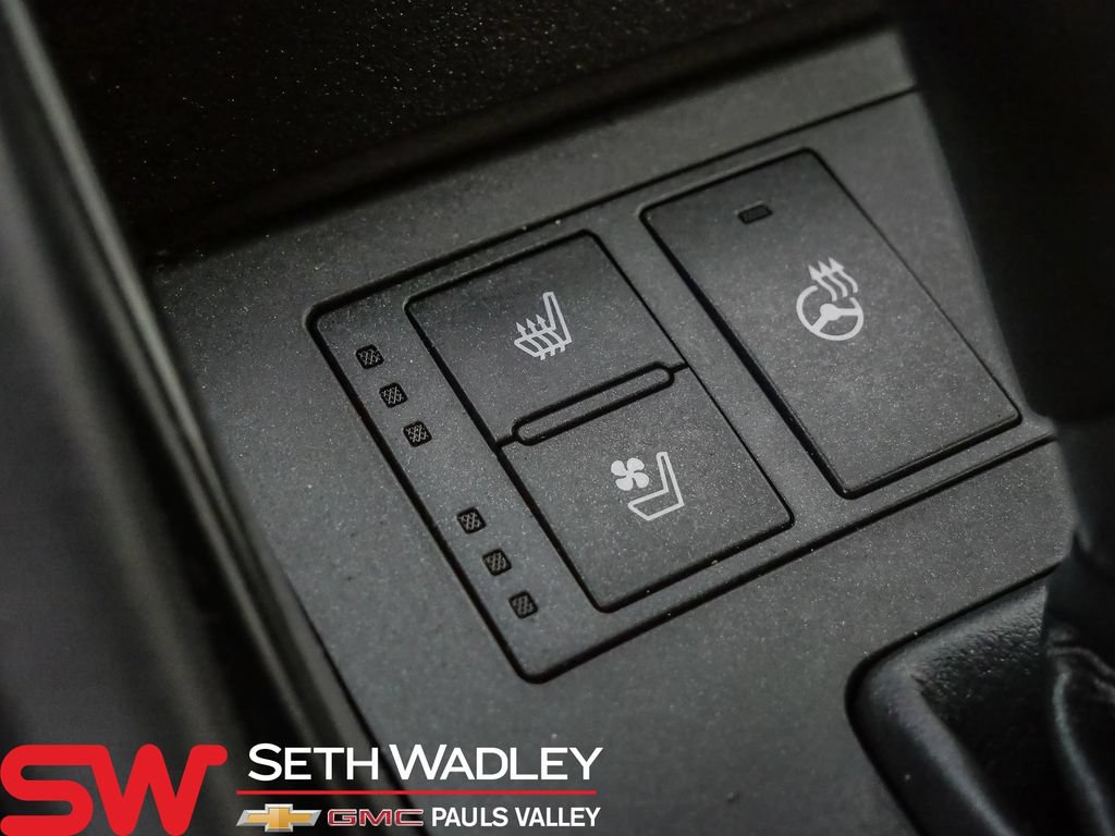 Used 2022 Lexus IS 300 w/ Premium Package RWD image 34