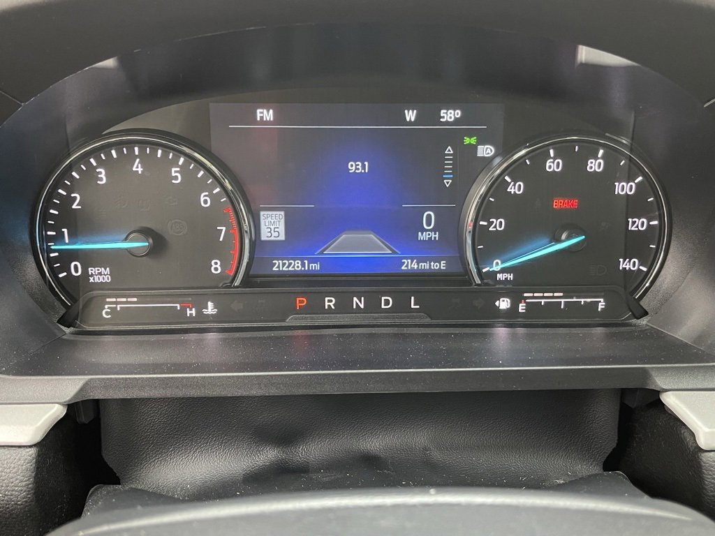 Used 2023 Ford Explorer XLT w/ Equipment Group 202A image 28
