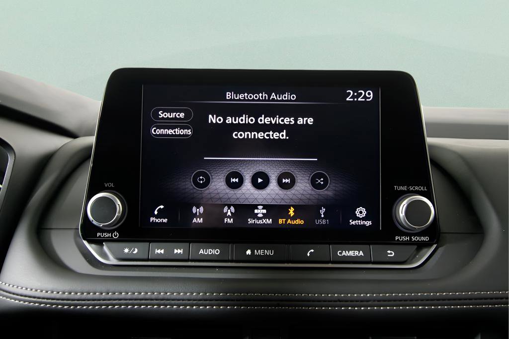 Used 2024 Nissan Rogue S image 24