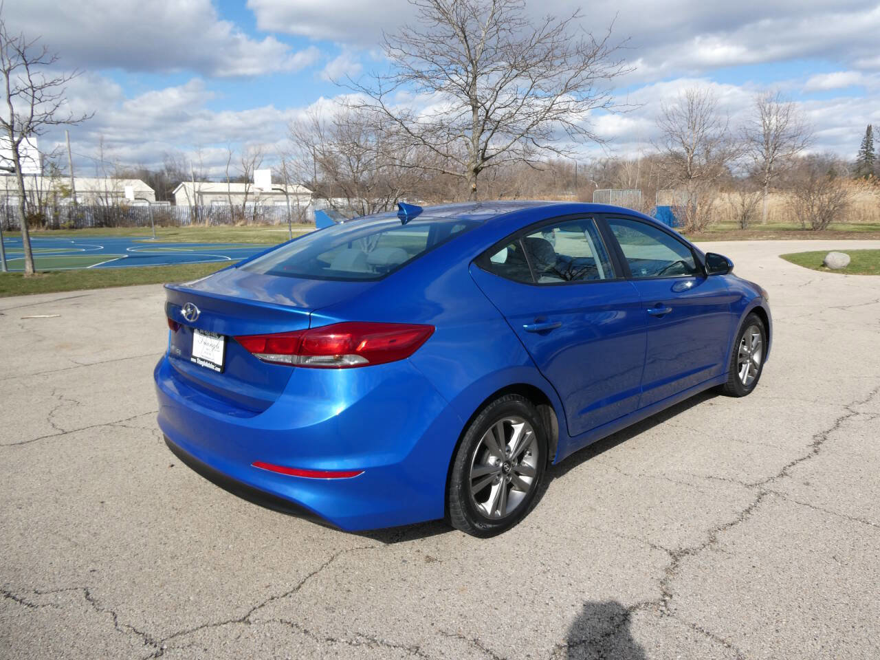 Used 2017 Hyundai Elantra SE FWD image 5