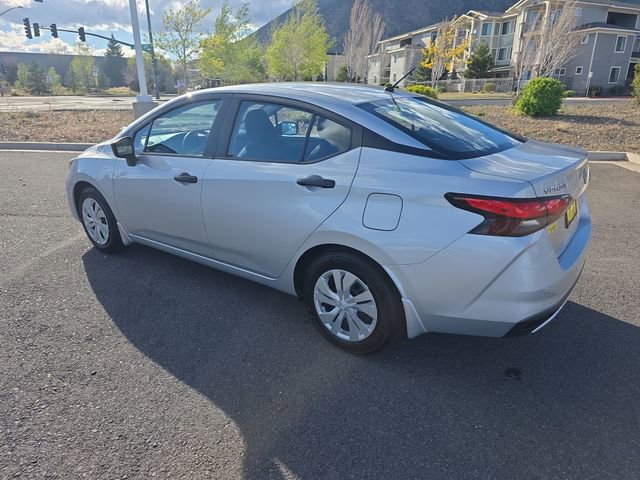 Used 2025 Nissan Versa S w/ Trunk Package image 5