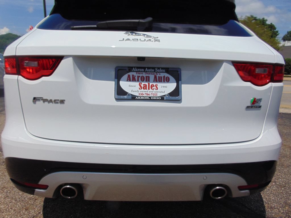Used 2017 Jaguar F-PACE S AWD/4WD image 38
