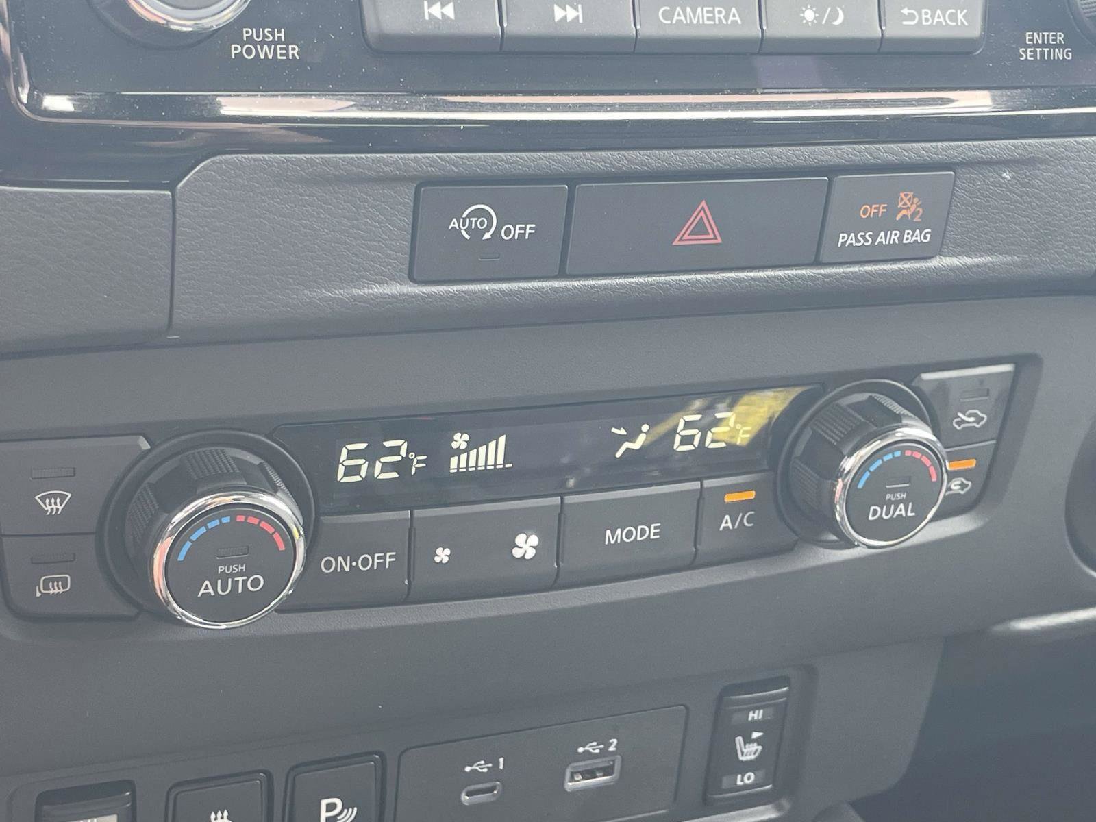 Used 2024 Nissan Frontier SV w/ SV Convenience Package image 16