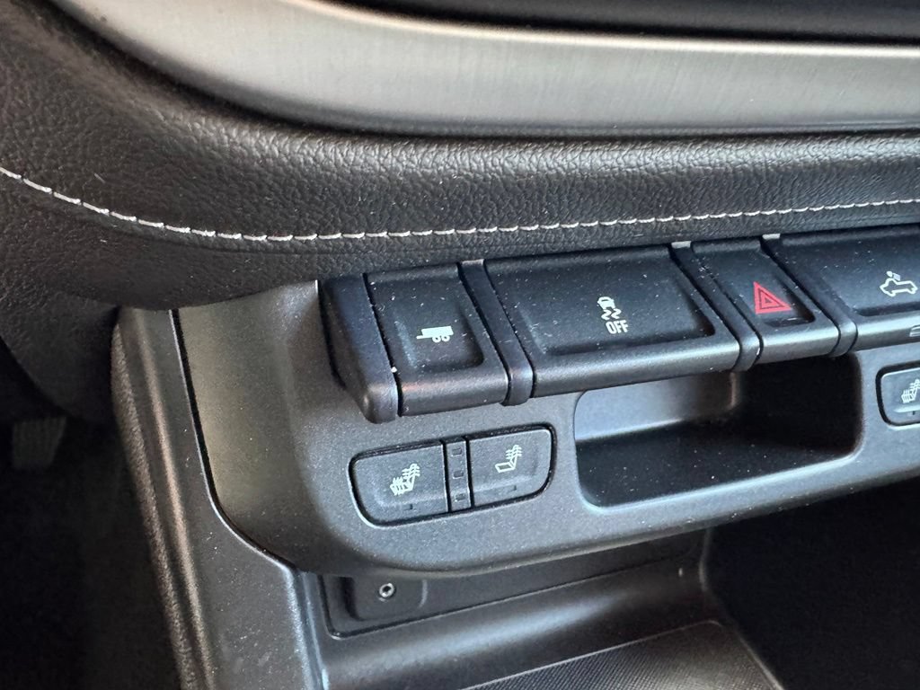Used 2018 GMC Canyon SLT w/ Driver Alert Package AWD/4WD image 21