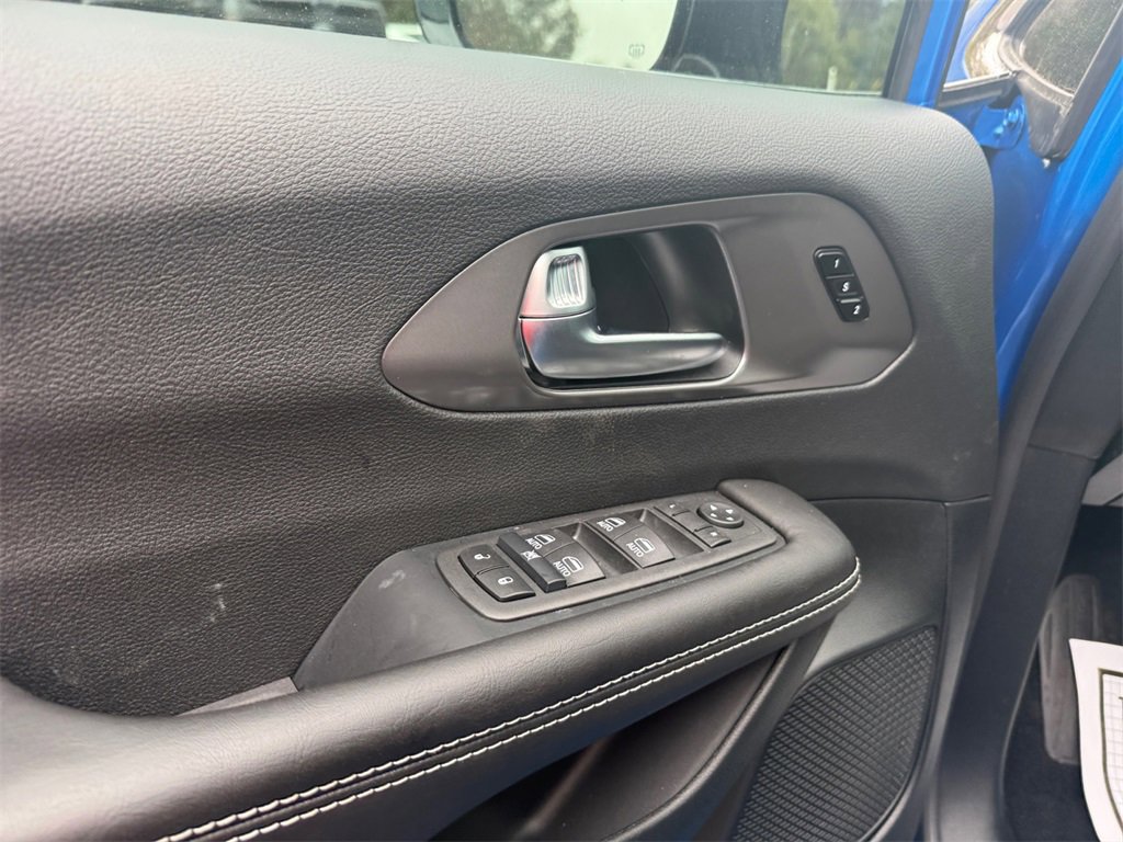 New 2026 Chrysler Pacifica Select image 19