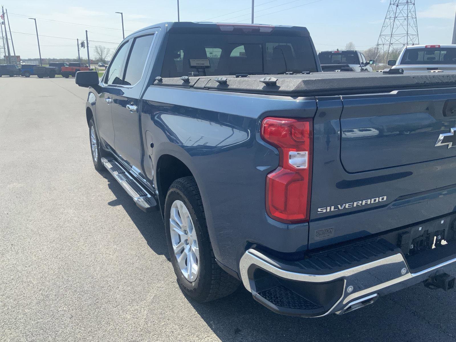 Used 2024 Chevrolet Silverado 1500 LTZ w/ LTZ Premium Package image 16