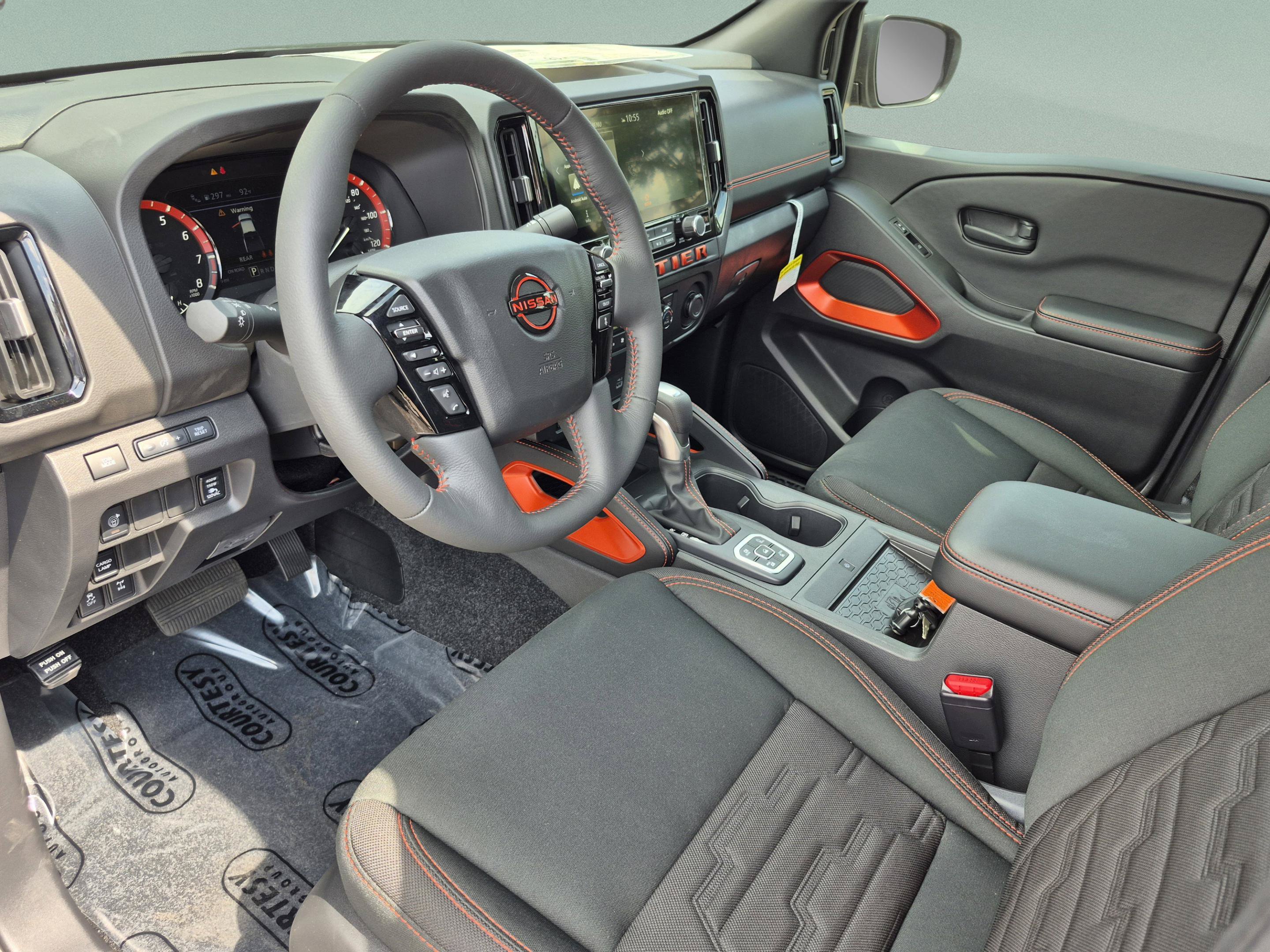 New 2026 Nissan Frontier PRO-4X w/ Pro-4x Convenience Package AWD/4WD image 18