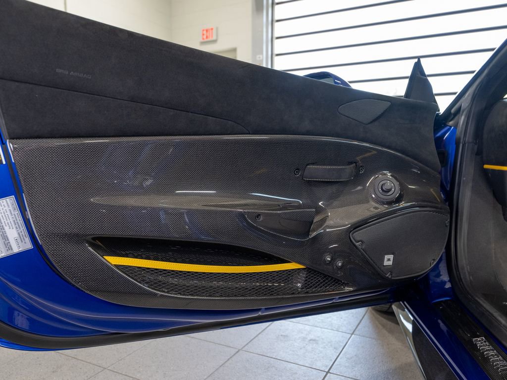 Certified 2019 Ferrari 488 Pista Coupe RWD image 19
