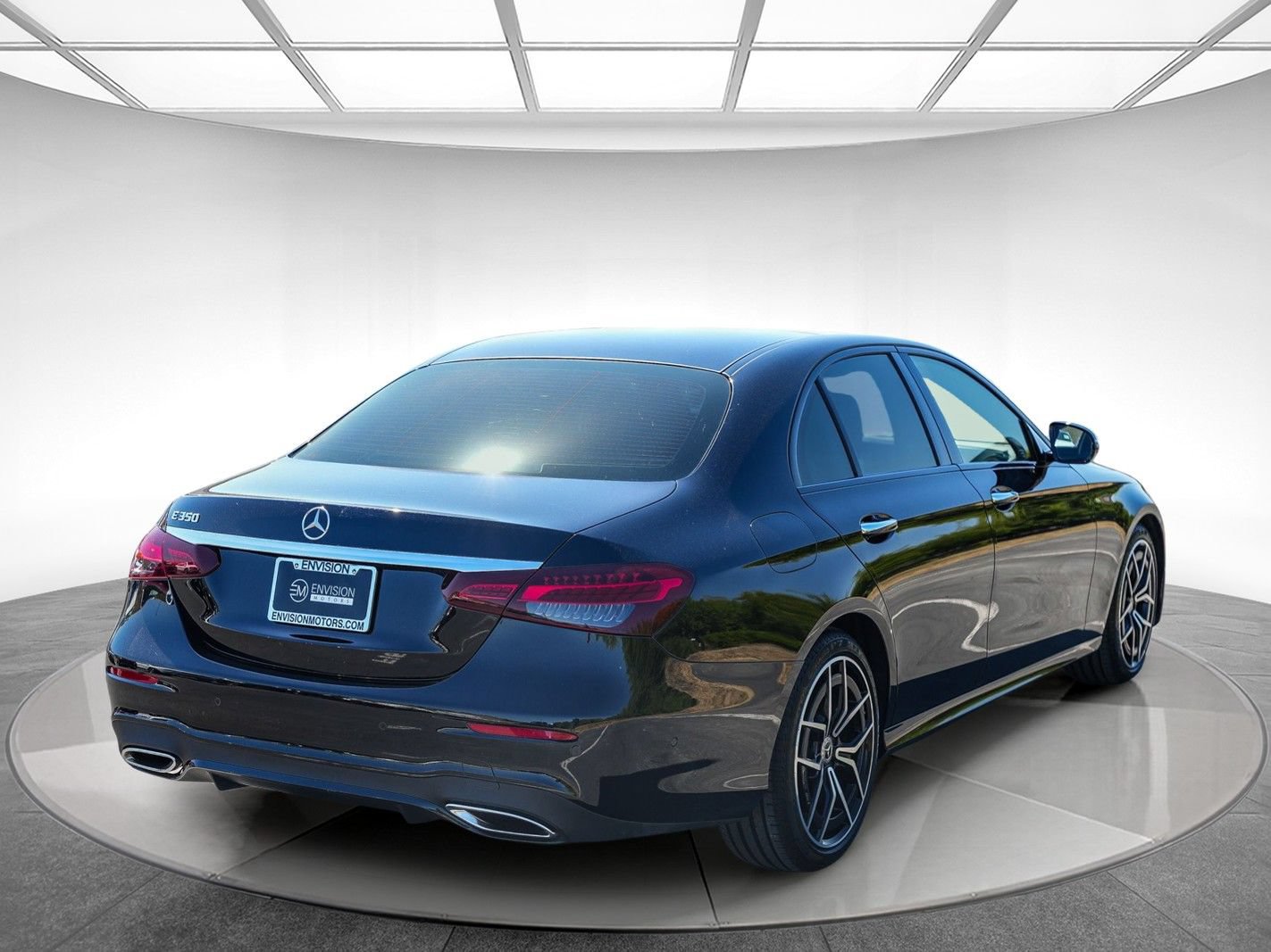 Certified 2022 Mercedes-Benz E 350 Sedan image 4