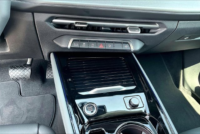 New 2026 Audi Q3 quattro 2.0T AWD/4WD image 26