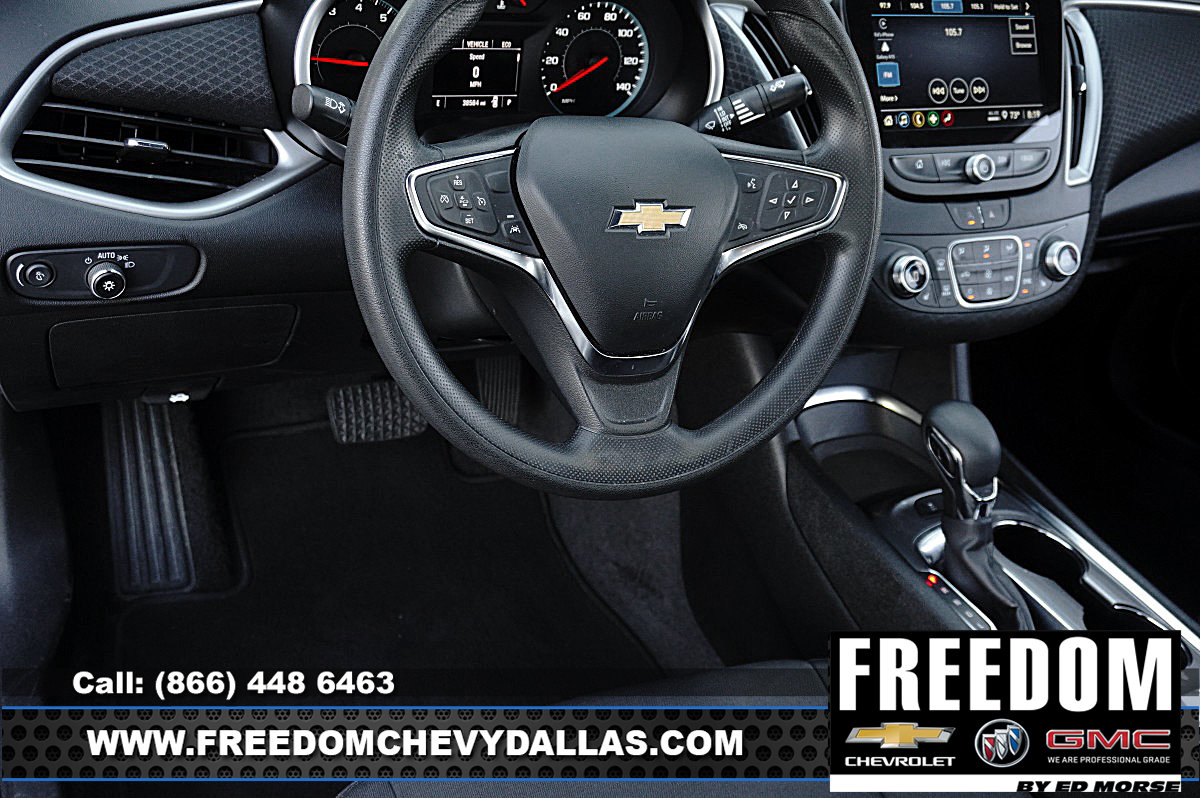 Certified 2025 Chevrolet Malibu LT FWD image 19