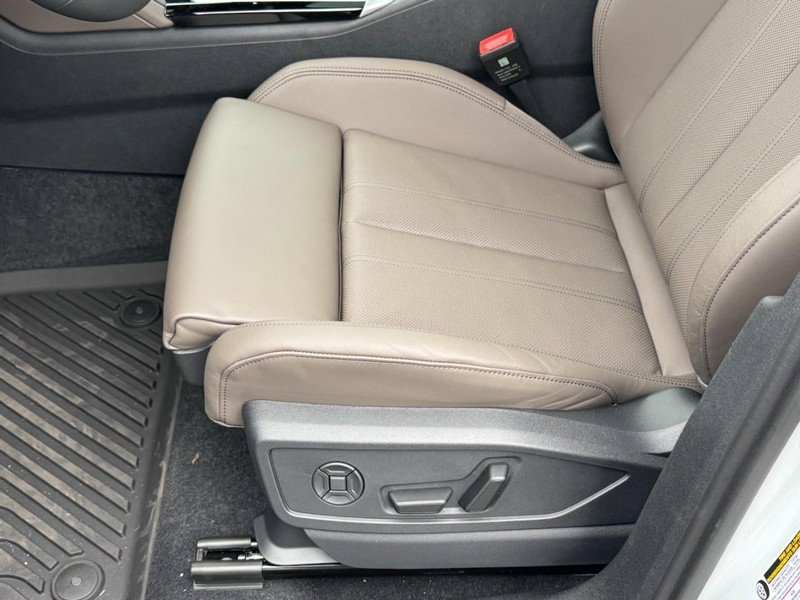 New 2025 Audi Q5 Premium Plus image 16