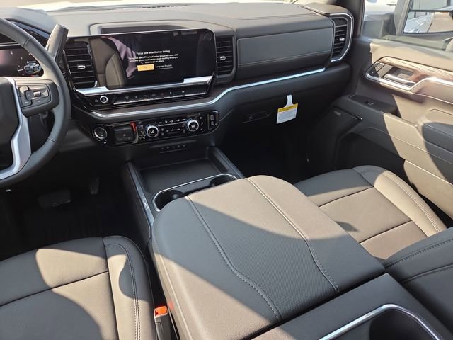 New 2025 GMC Sierra 2500 SLT w/ SLT Premium Package image 10