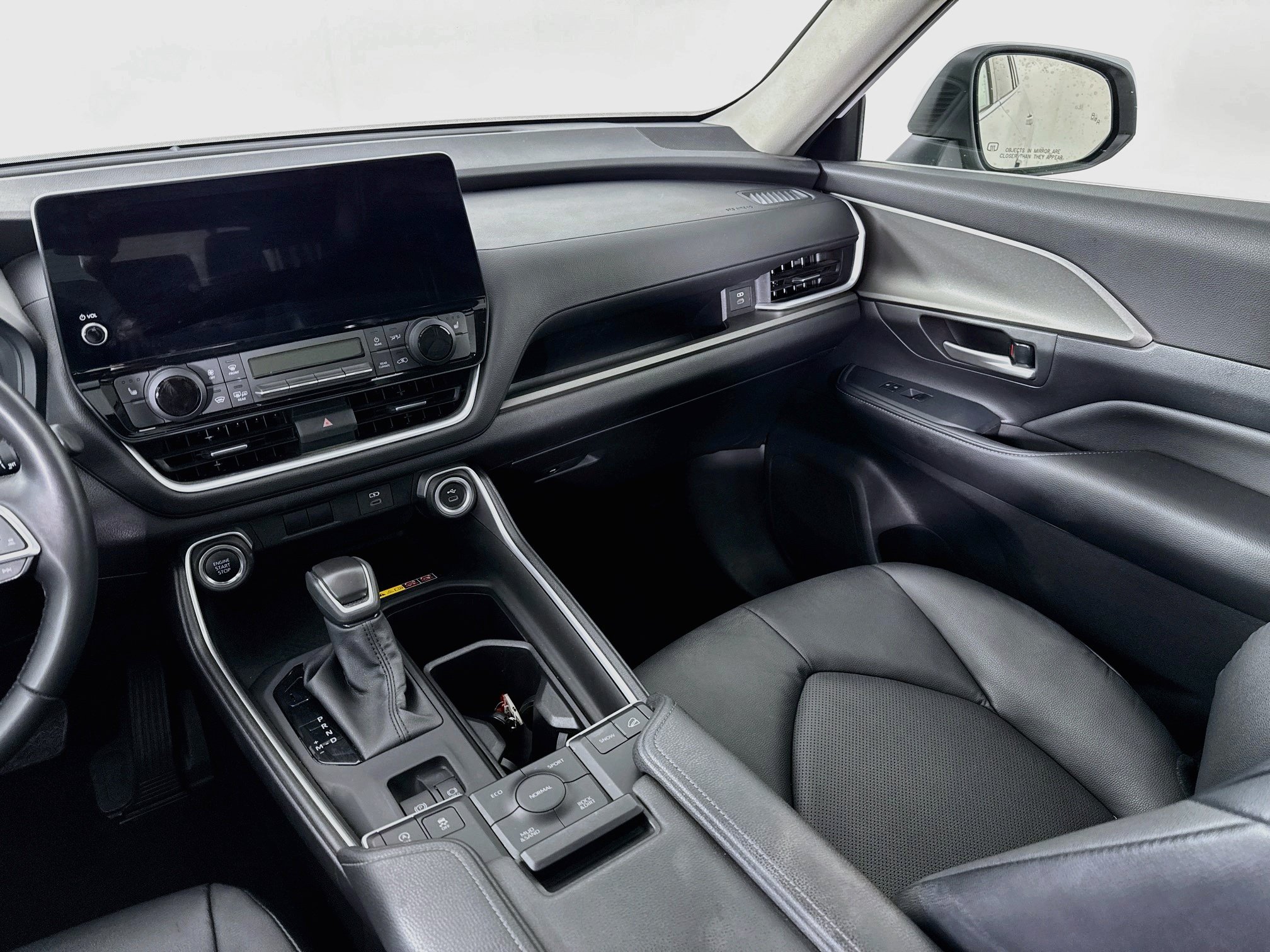 Certified 2025 Toyota Grand Highlander AWD image 23