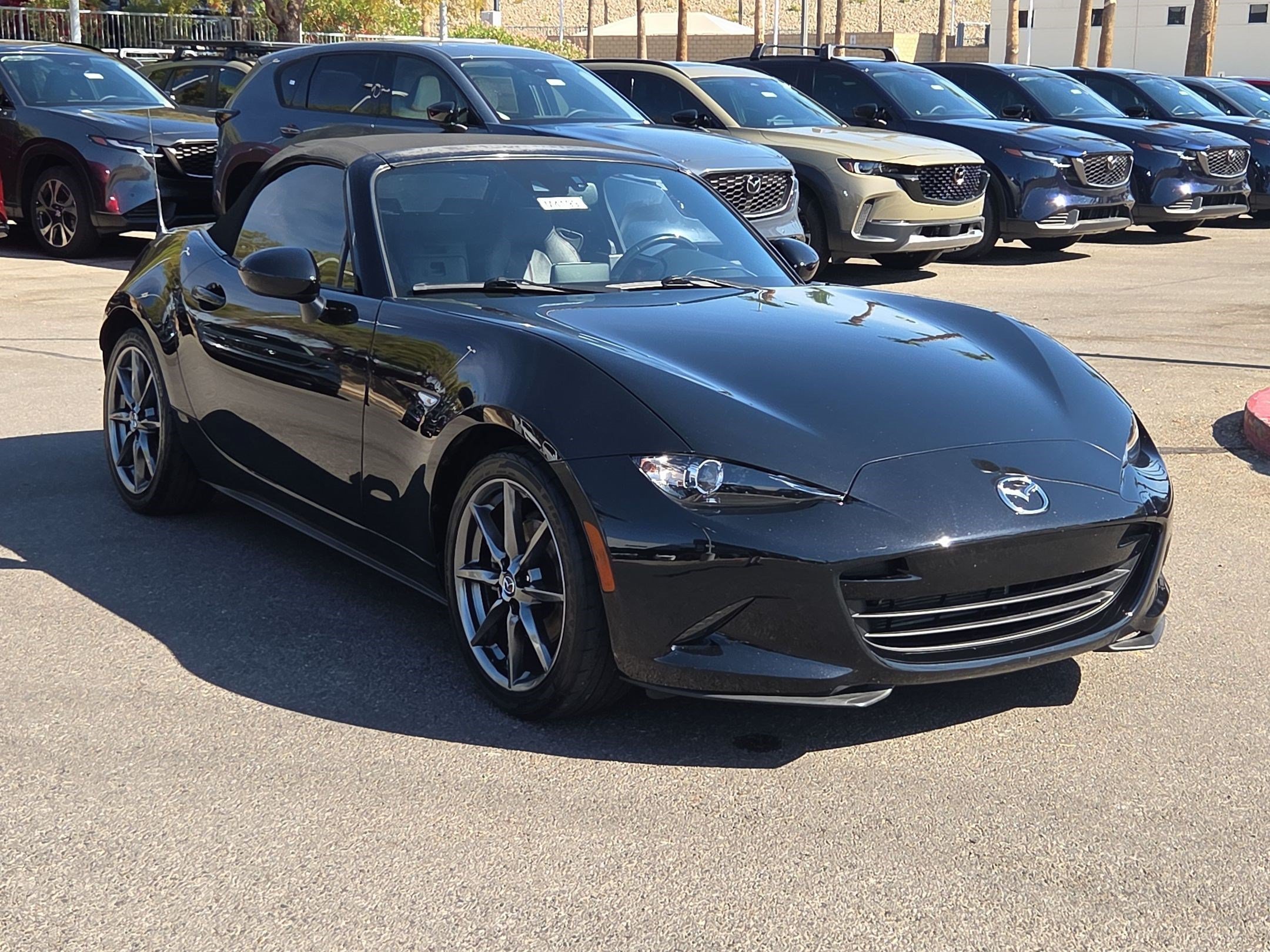 Used 2016 MAZDA MX-5 Miata Grand Touring RWD image 7