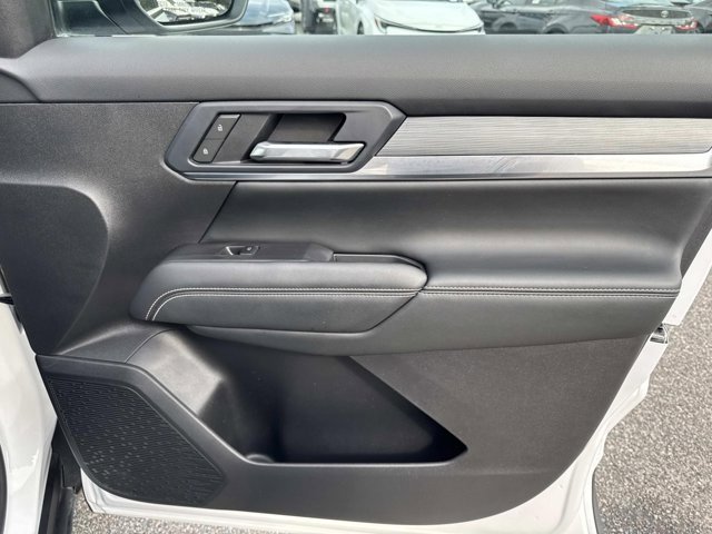 Used 2025 GMC Terrain Elevation image 14