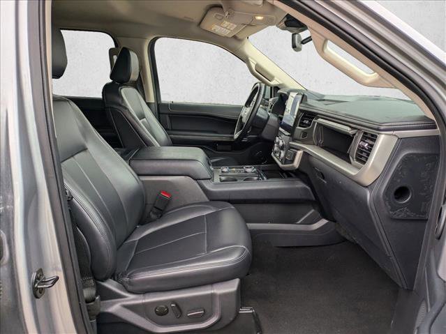 Used 2024 Ford Expedition XLT image 20