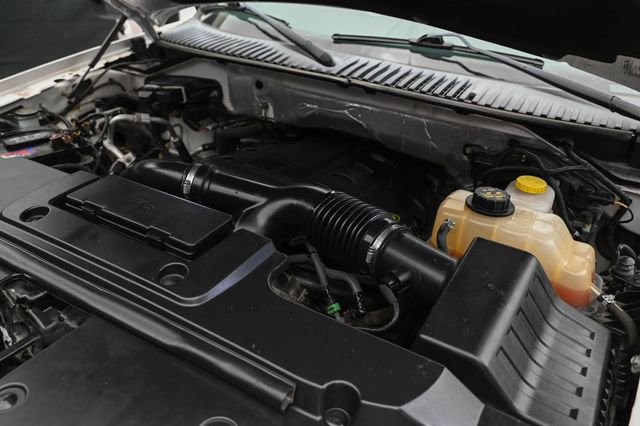 Used 2017 Ford Expedition Max Platinum image 28