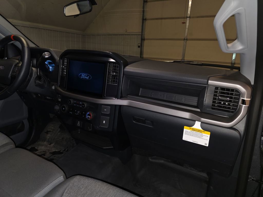 Used 2025 Ford F150 XL w/ Equipment Group 103A High image 27
