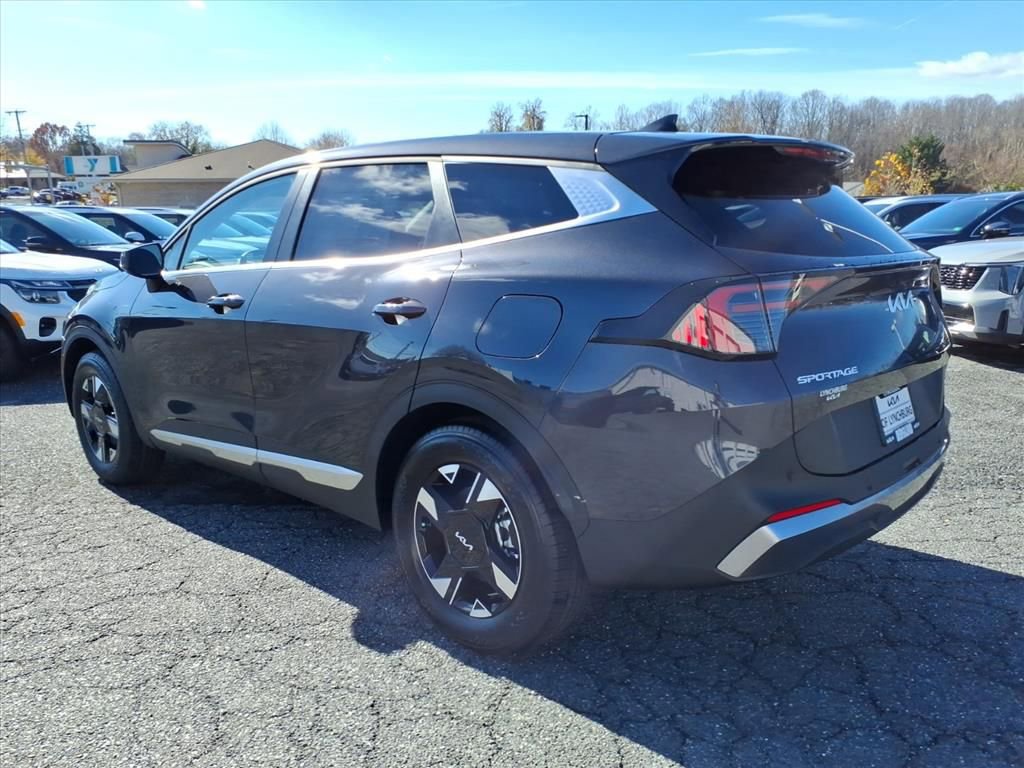 New 2026 Kia Sportage LX image 6
