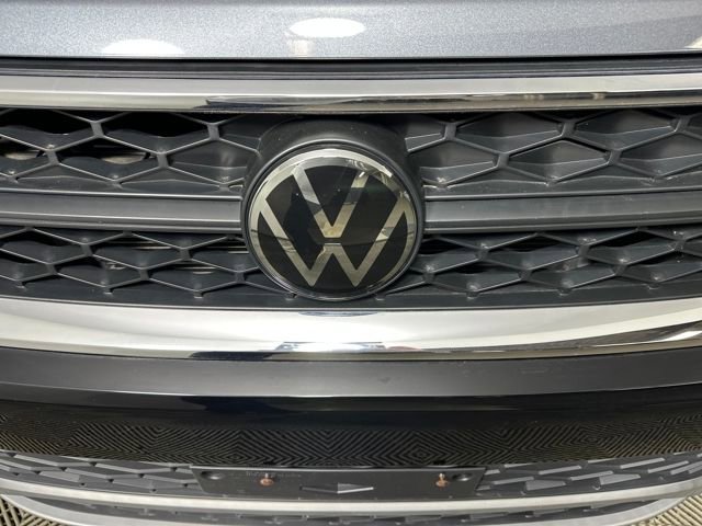 Used 2023 Volkswagen Taos SE image 9