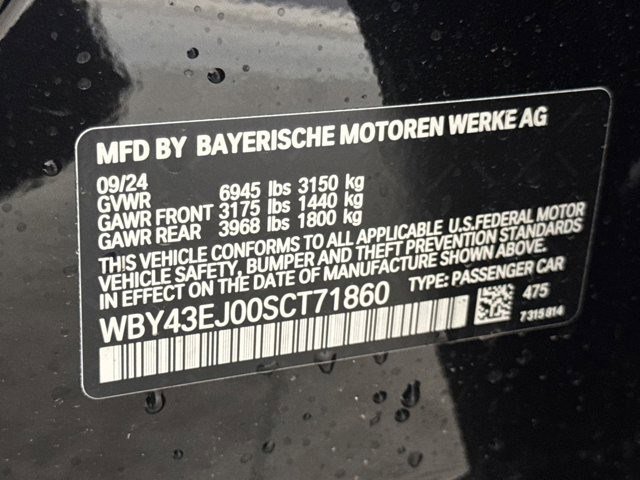 Used 2025 BMW i7 eDrive50 w/ M Sport Package image 29