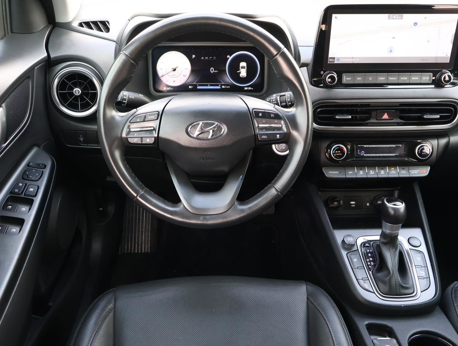 Used 2022 Hyundai Kona Limited image 9