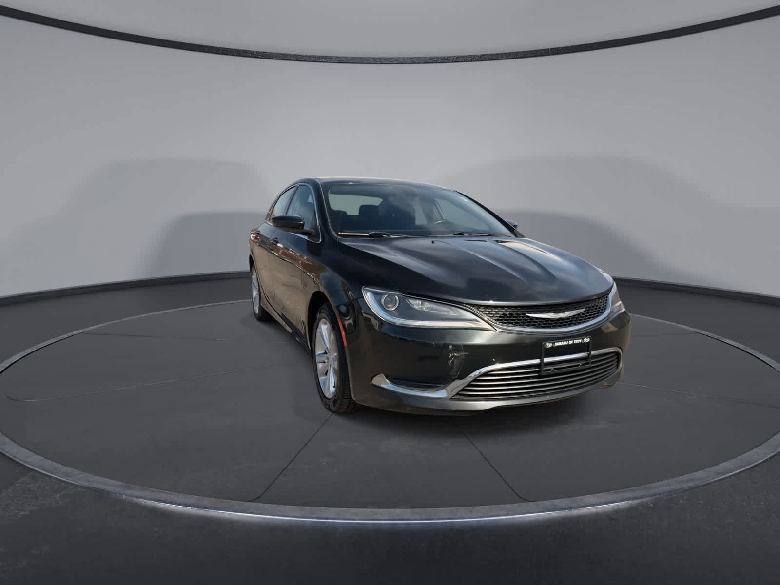 Used 2016 Chrysler 200 Limited w/ Anniversary Edition image 3
