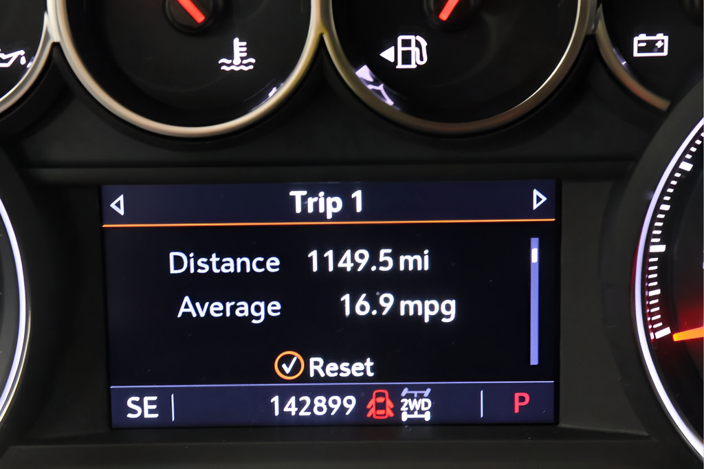 Used 2019 Chevrolet Silverado 1500 LT Trail Boss AWD/4WD image 15