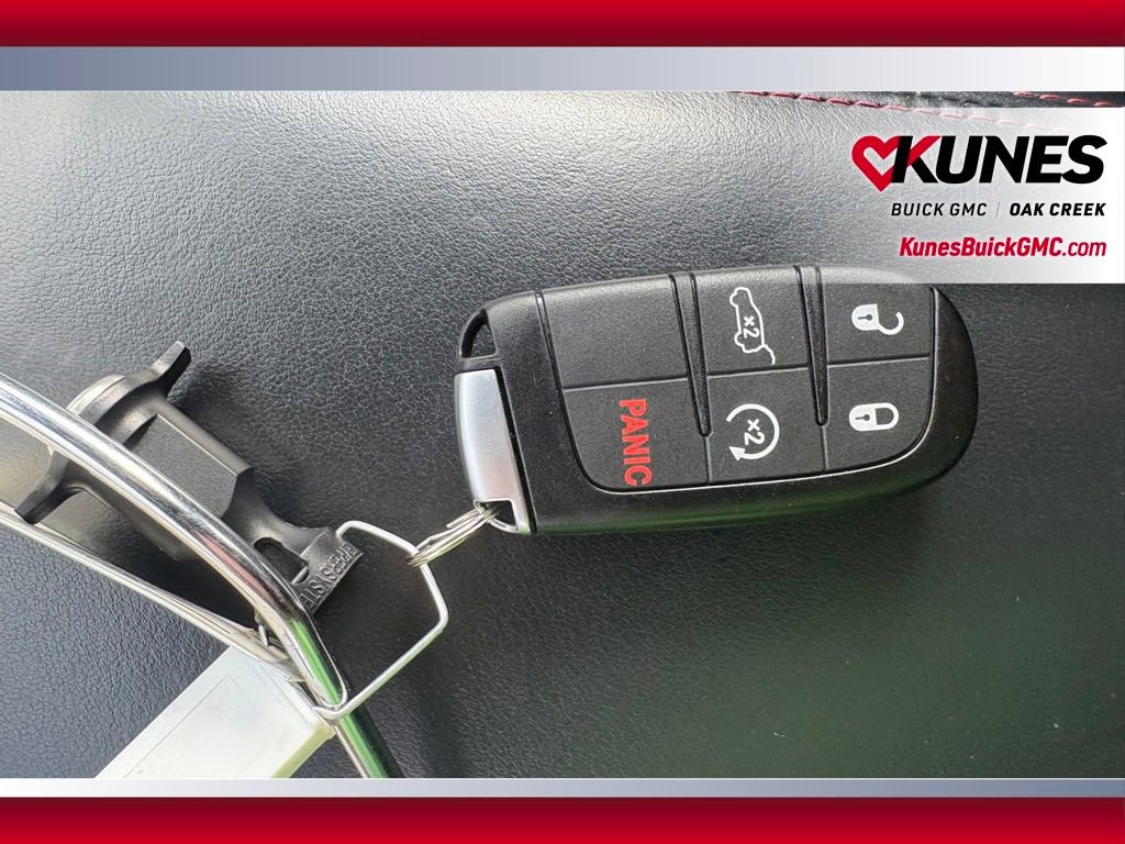 Used 2024 Dodge Durango GT image 25