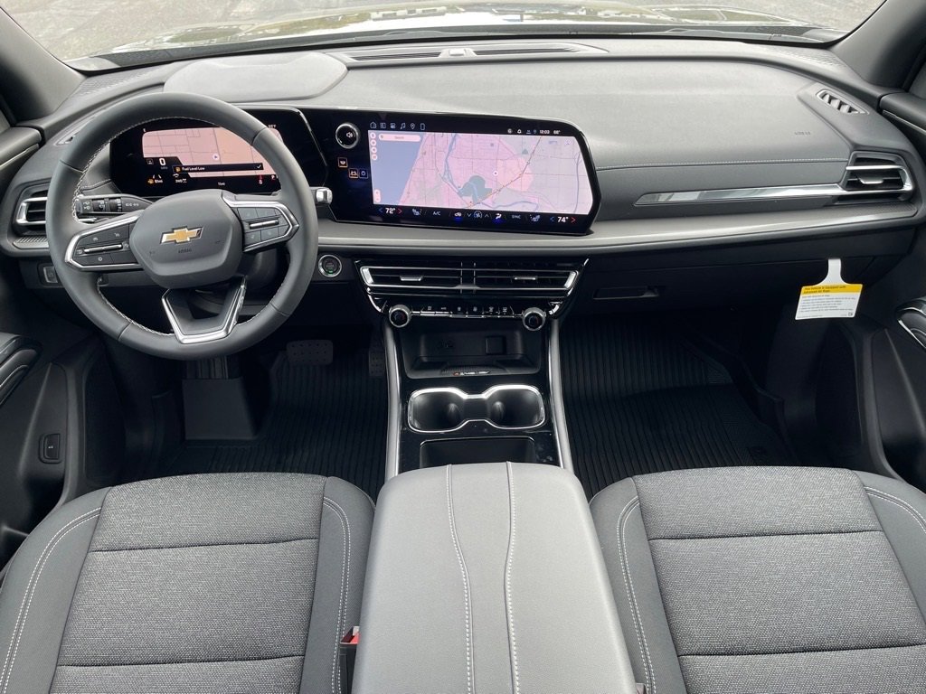 New 2026 Chevrolet Traverse LT w/ Driver Confidence Package image 11