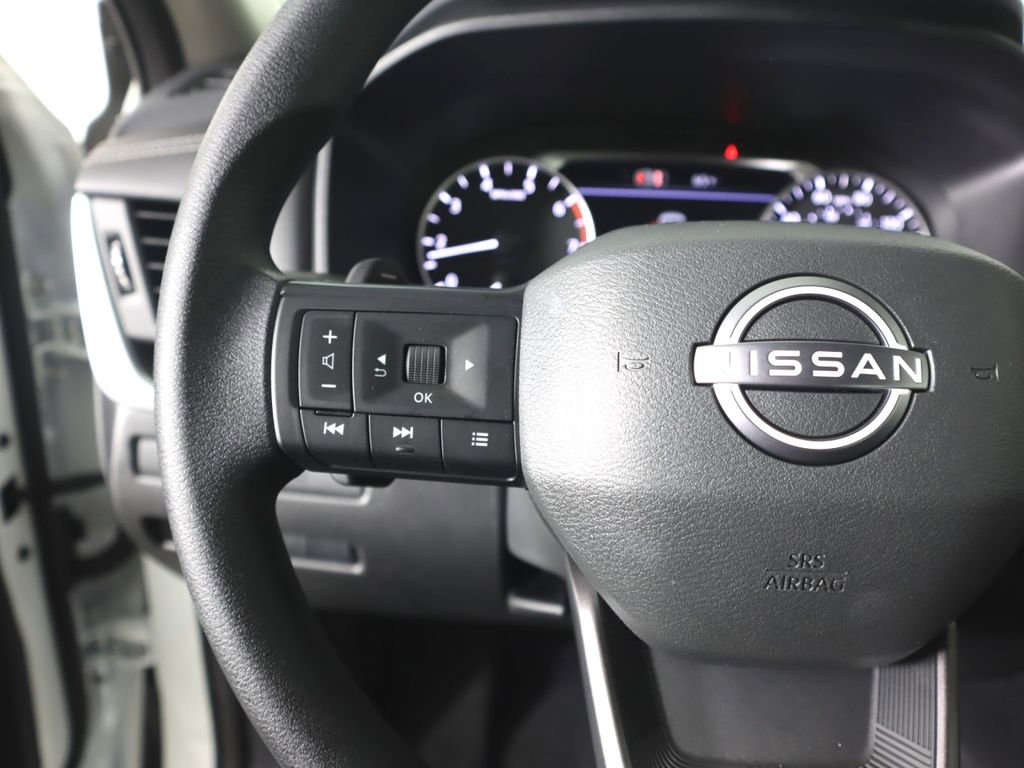 New 2026 Nissan Rogue S image 13