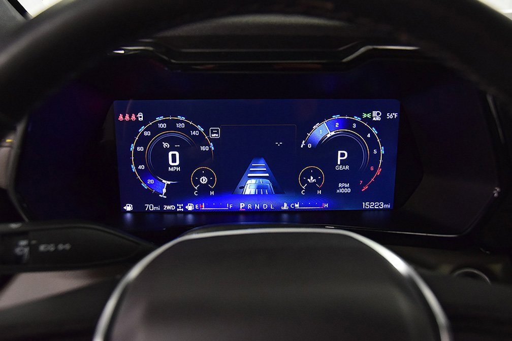 Used 2024 Chevrolet Colorado ZR2 w/ ZR2 Convenience Package III image 18