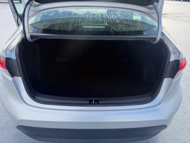 Used 2024 Toyota Corolla LE FWD image 9