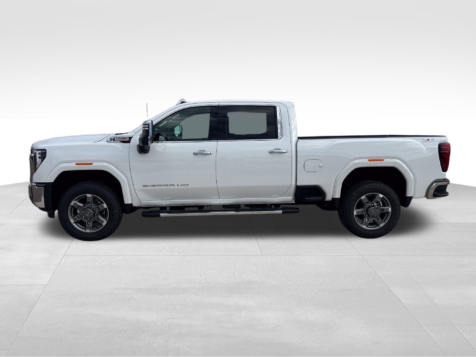 New 2026 GMC Sierra 3500 SLT w/ SLT Premium Package AWD/4WD image 16
