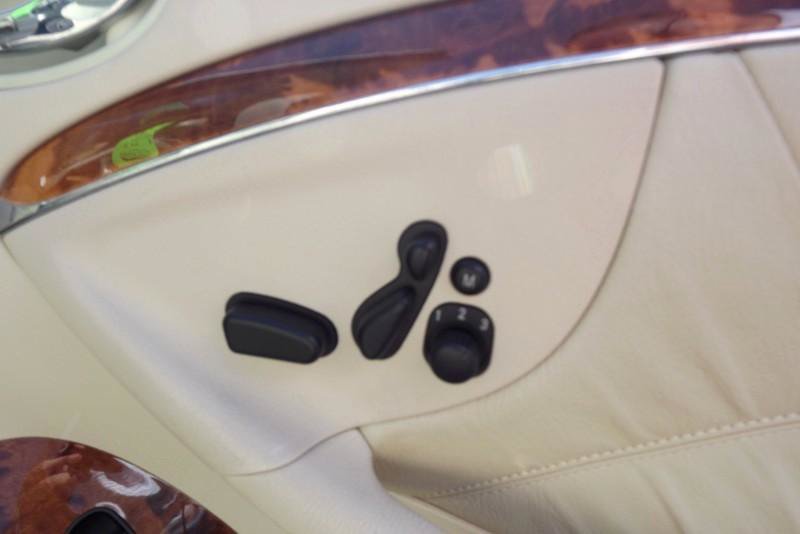 Used 2005 Mercedes-Benz CLK 500 Cabriolet image 27