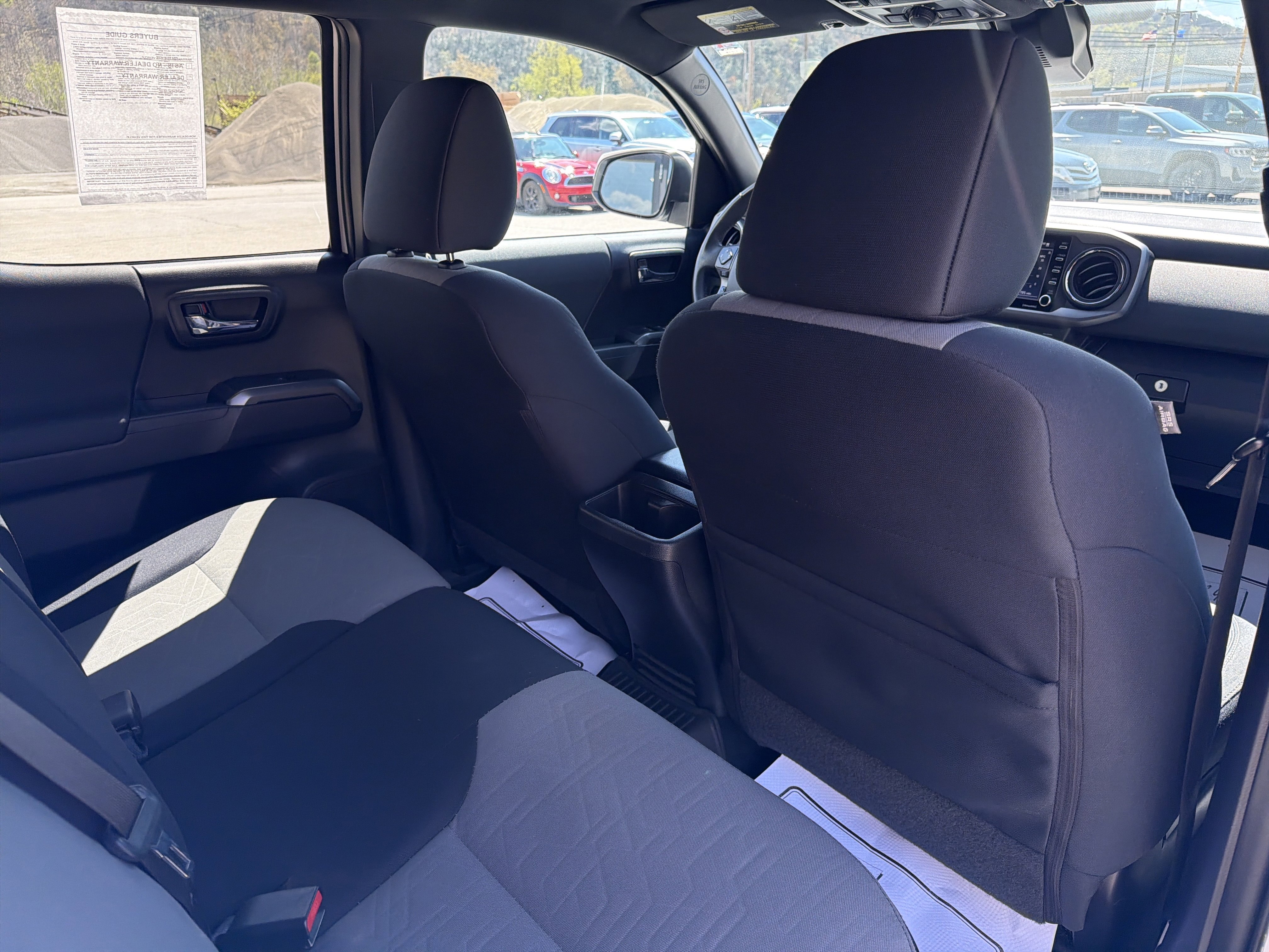 Used 2021 Toyota Tacoma TRD Off-Road w/ Technology Package image 31