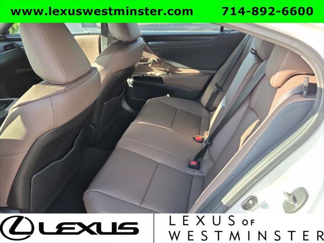 Certified 2025 Lexus ES 300h w/ Premium Package FWD image 14