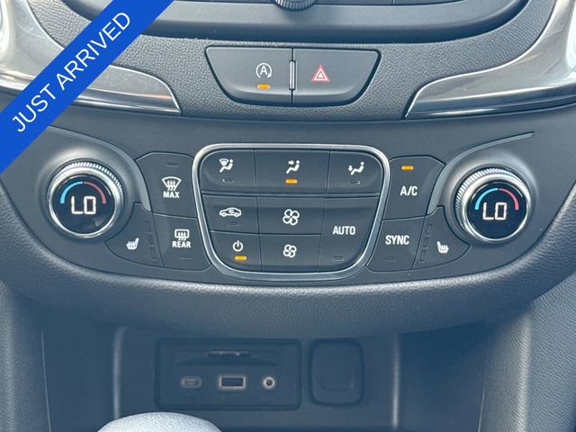 Used 2024 Chevrolet Equinox LT FWD image 19