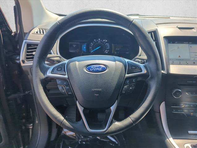 Used 2017 Ford Edge SEL w/ Equipment Group 201A FWD image 11