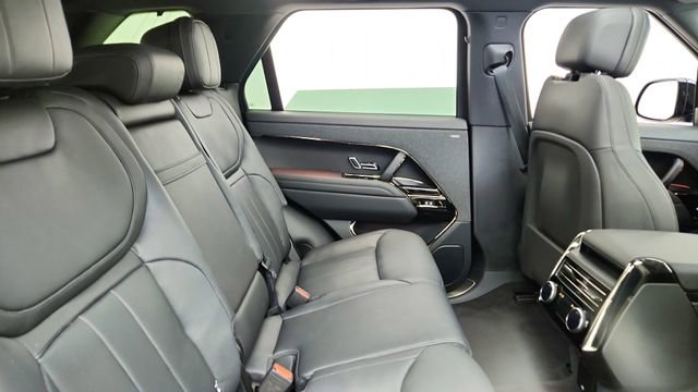 Used 2024 Land Rover Range Rover Sport Dynamic SE image 24