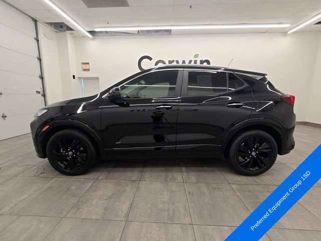 Used 2026 Buick Encore GX Sport Touring w/ Comfort Package FWD image 2