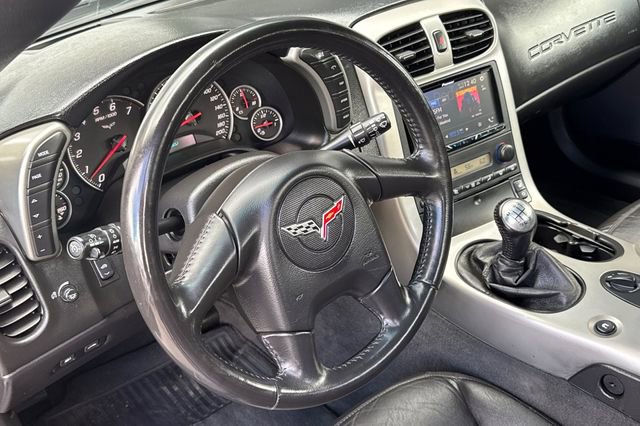 Used 2005 Chevrolet Corvette Convertible w/ Preferred Equipment Group image 15