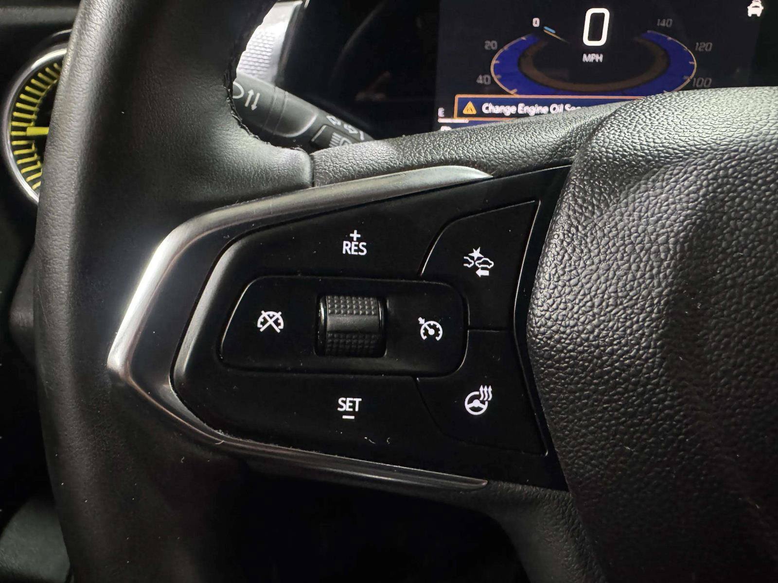 Used 2024 Chevrolet Trax LT w/ Driver Confidence Package FWD image 27