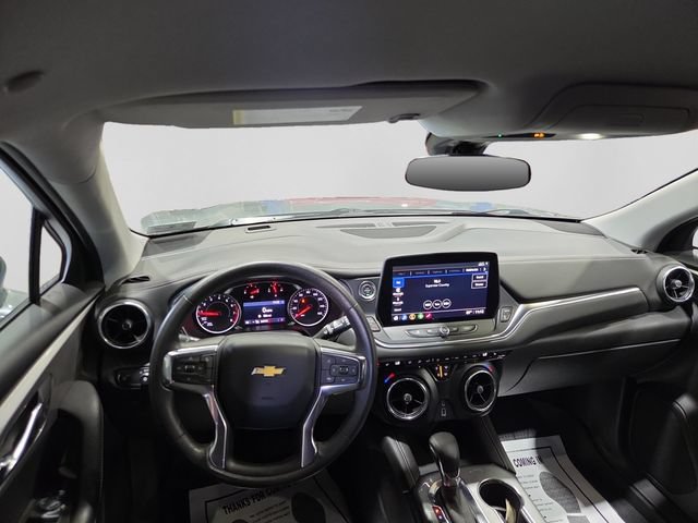 Used 2025 Chevrolet Blazer LT AWD/4WD image 10